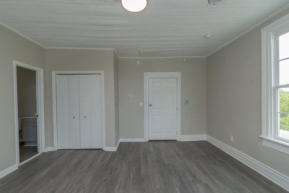 2158 Broad St #C - Photo 7 of 13