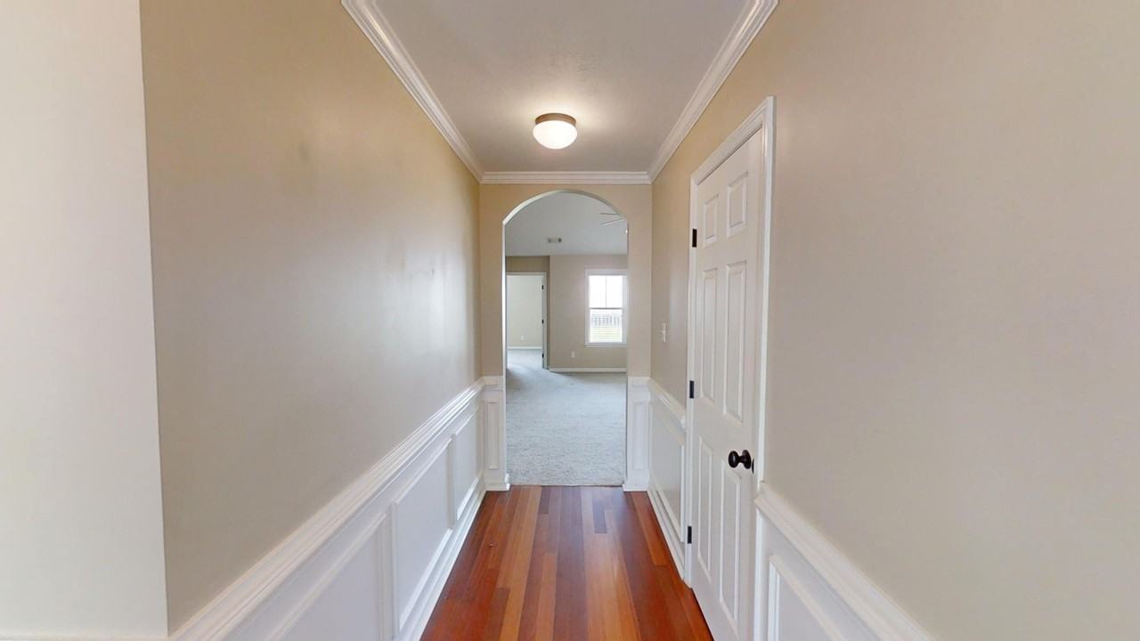 253 High Meadows Cir - Photo 4 of 32