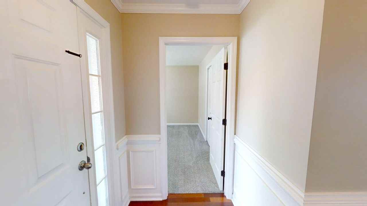 253 High Meadows Cir - Photo 5 of 32