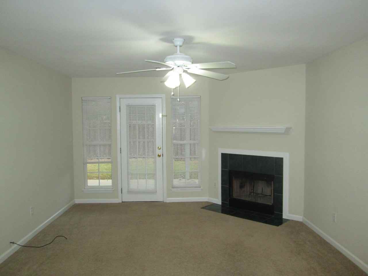 413 Northrop Pl - Photo 3 of 14