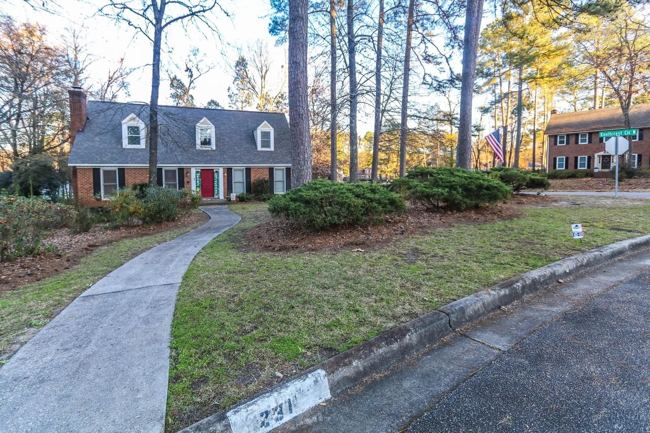 231 Knollcrest Rd - Photo 3 of 50