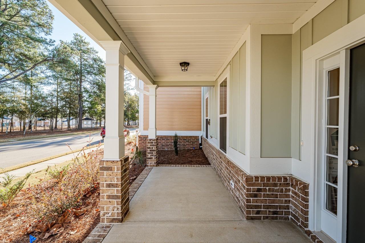 3009 Stanhope Dr - Photo 4 of 28
