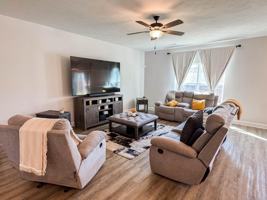 featured image of 907 Sweetgrass Cir