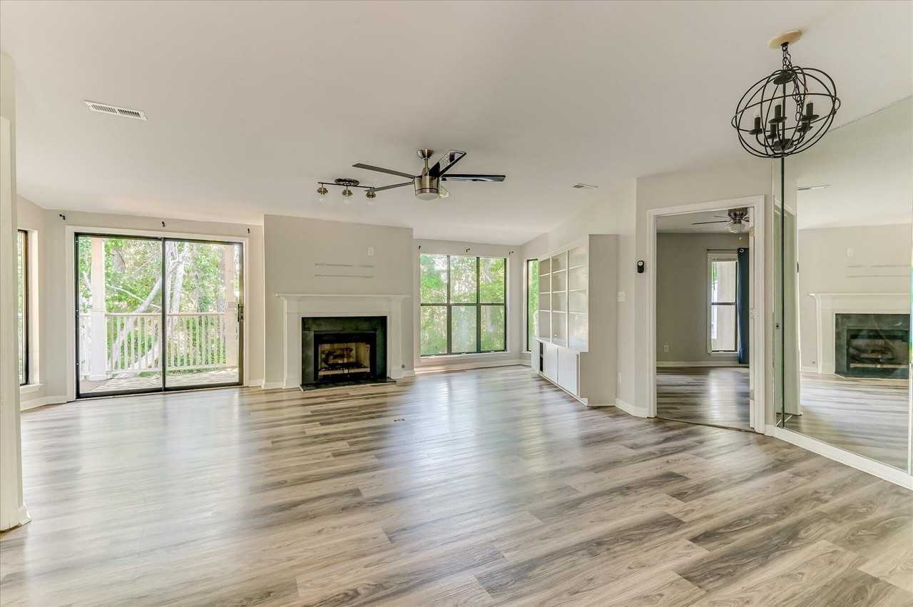 1408 Colony Place Dr - Photo 5 of 31