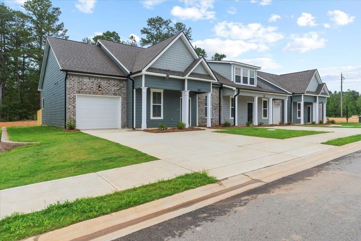 137 Copper Ridge Rd - Photo 4 of 38