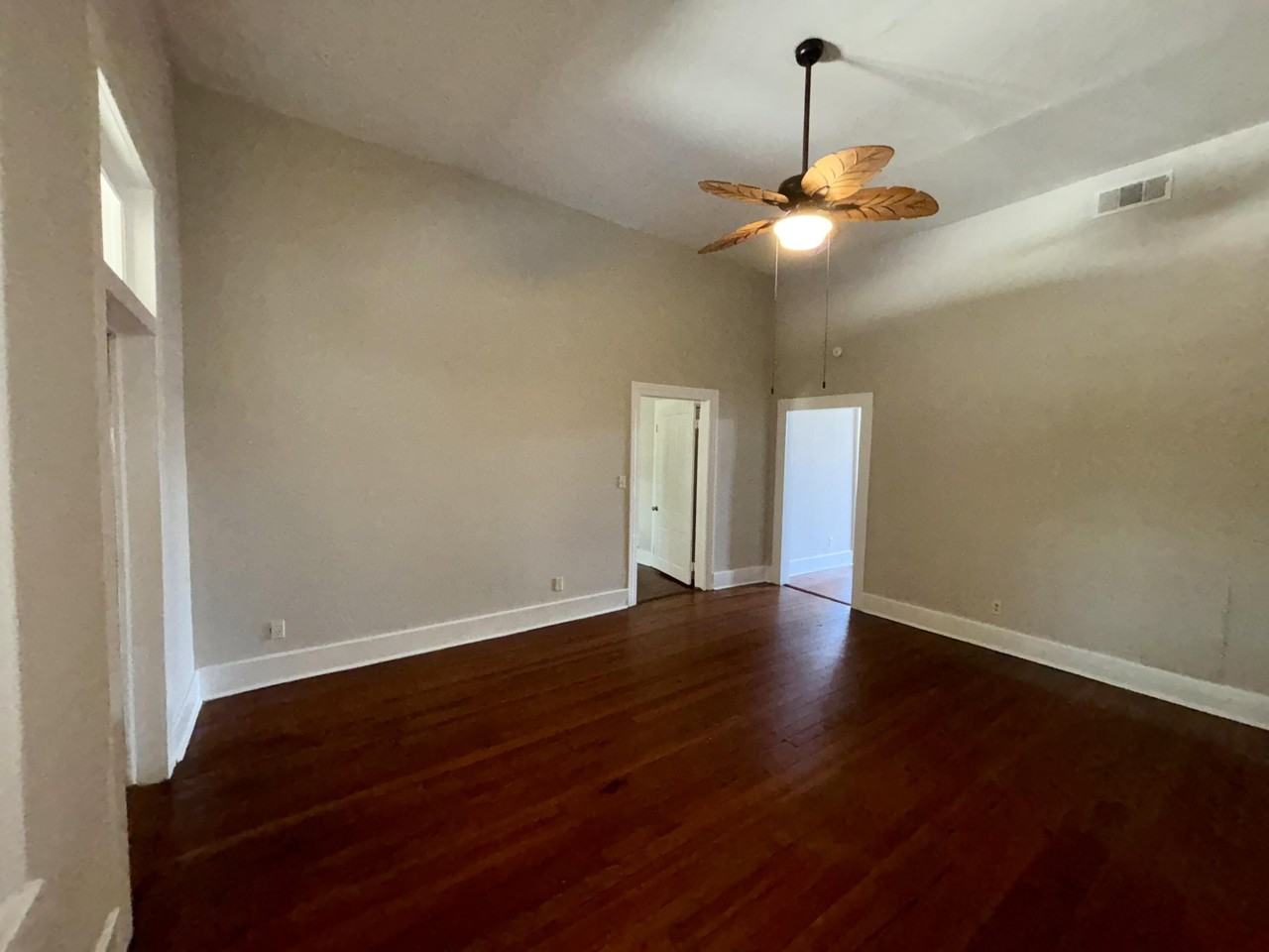 1030 Broad St #C - Photo 2 of 8