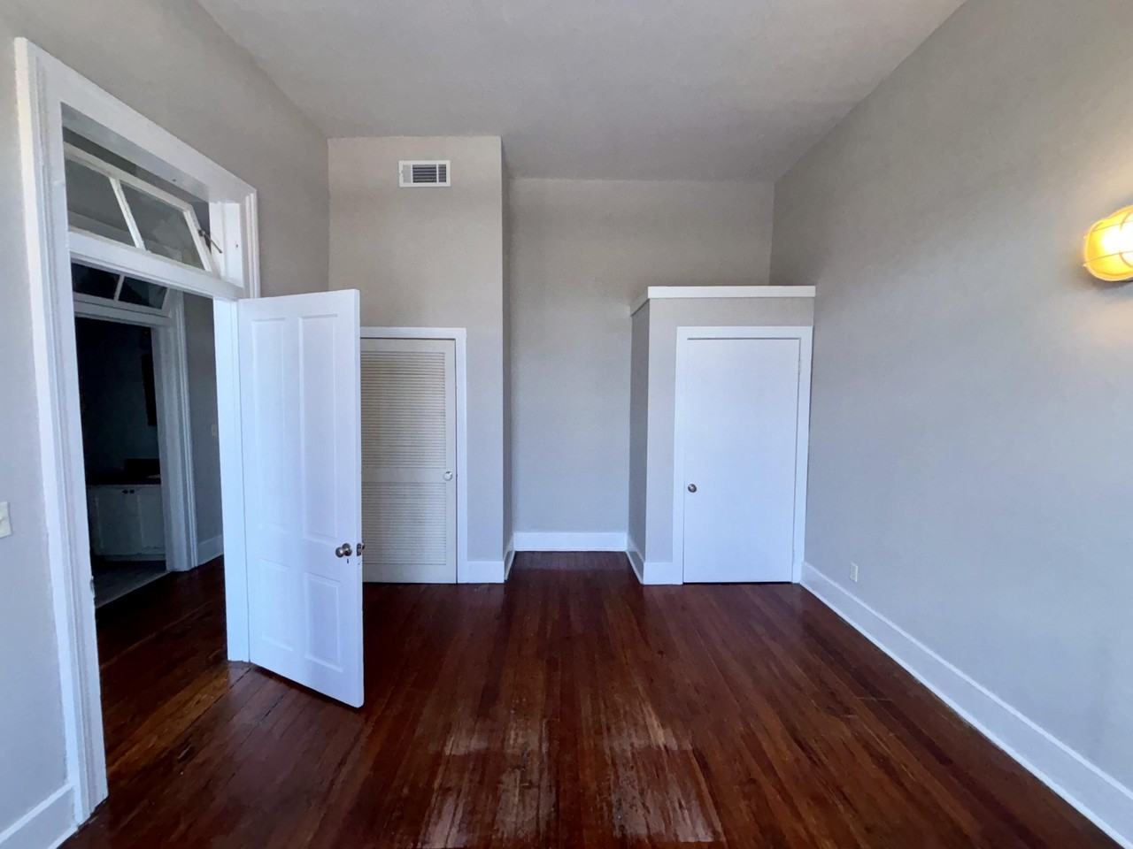 1030 Broad St #C - Photo 5 of 8