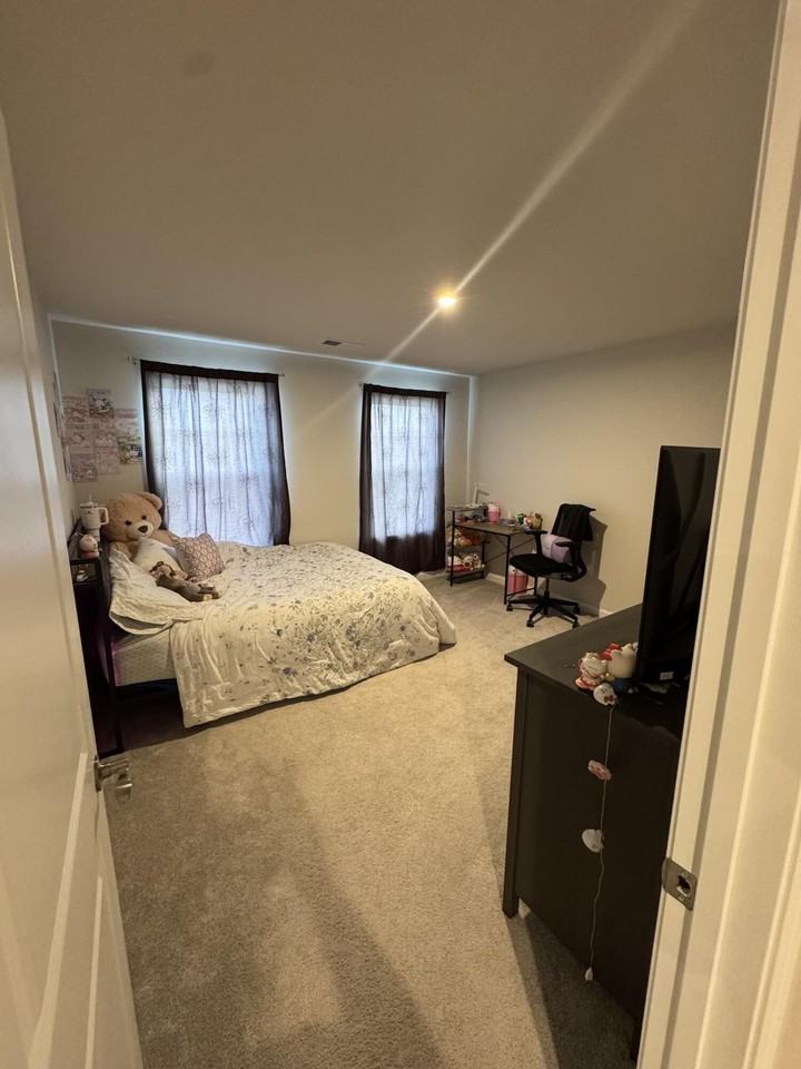 413 Chickadee Way - Photo 3 of 10