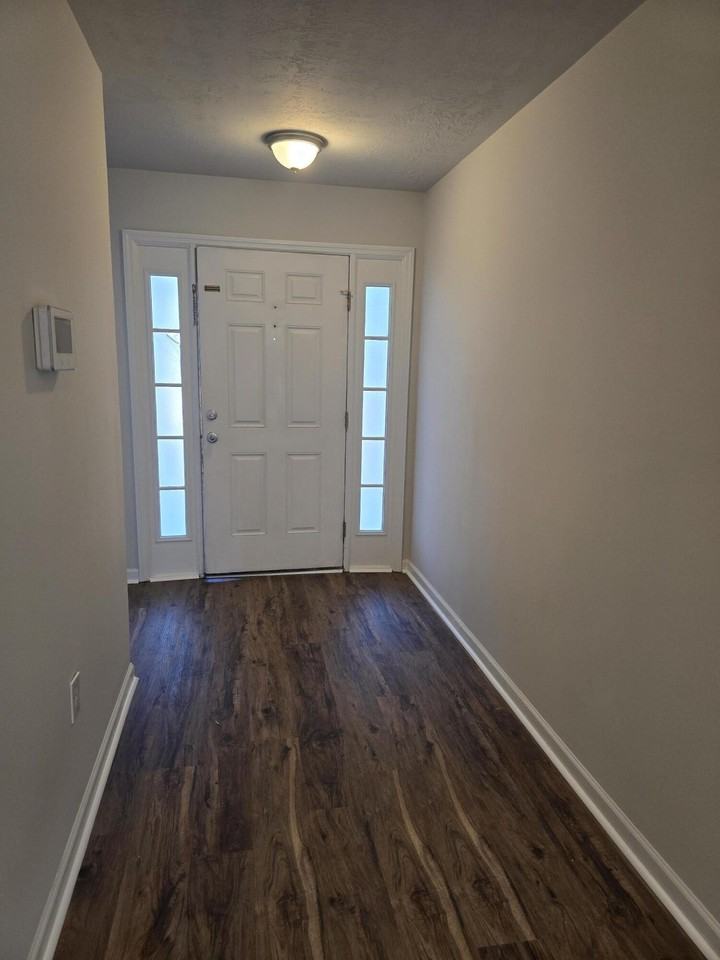 639 Lory Ln - Photo 3 of 29