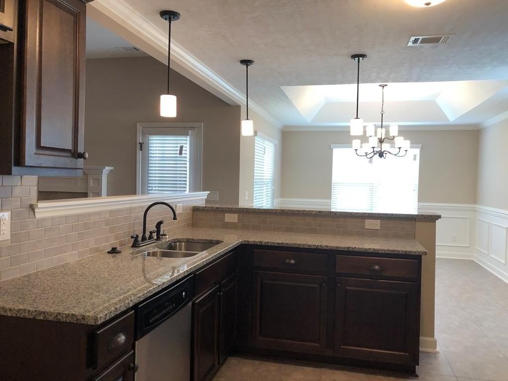 5029 Copse Dr - Photo 6 of 18