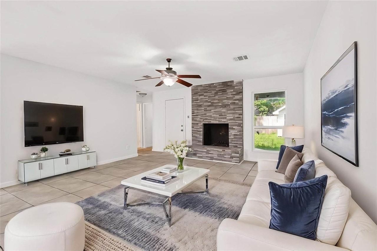 29311 Raestone St - Photo 3 of 36