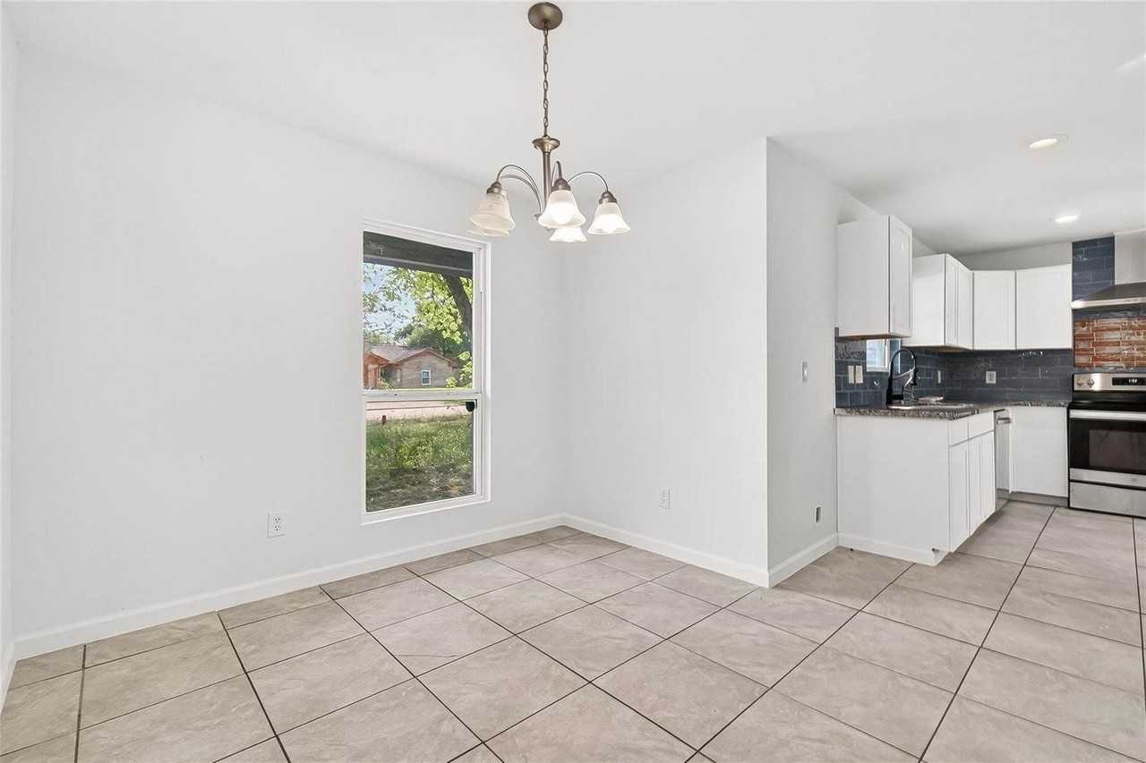 29311 Raestone St - Photo 7 of 36