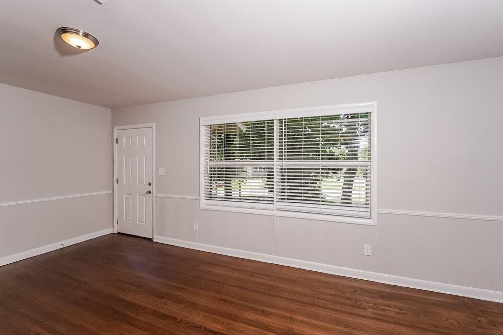 432 16th Ave Nw - Photo 4 of 25