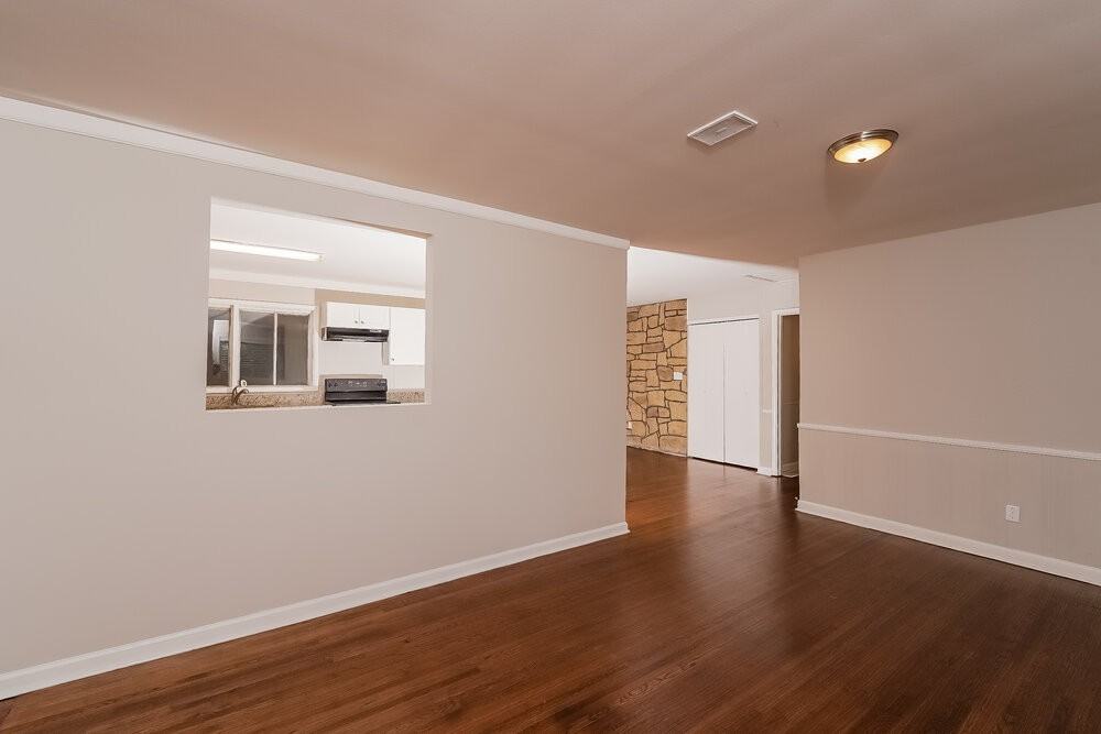 432 16th Ave Nw - Photo 5 of 25
