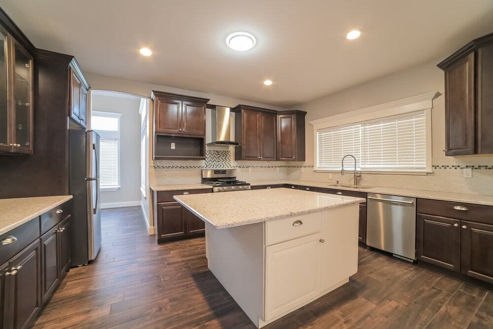 1297 E Tradewind Dr - Photo 5 of 17