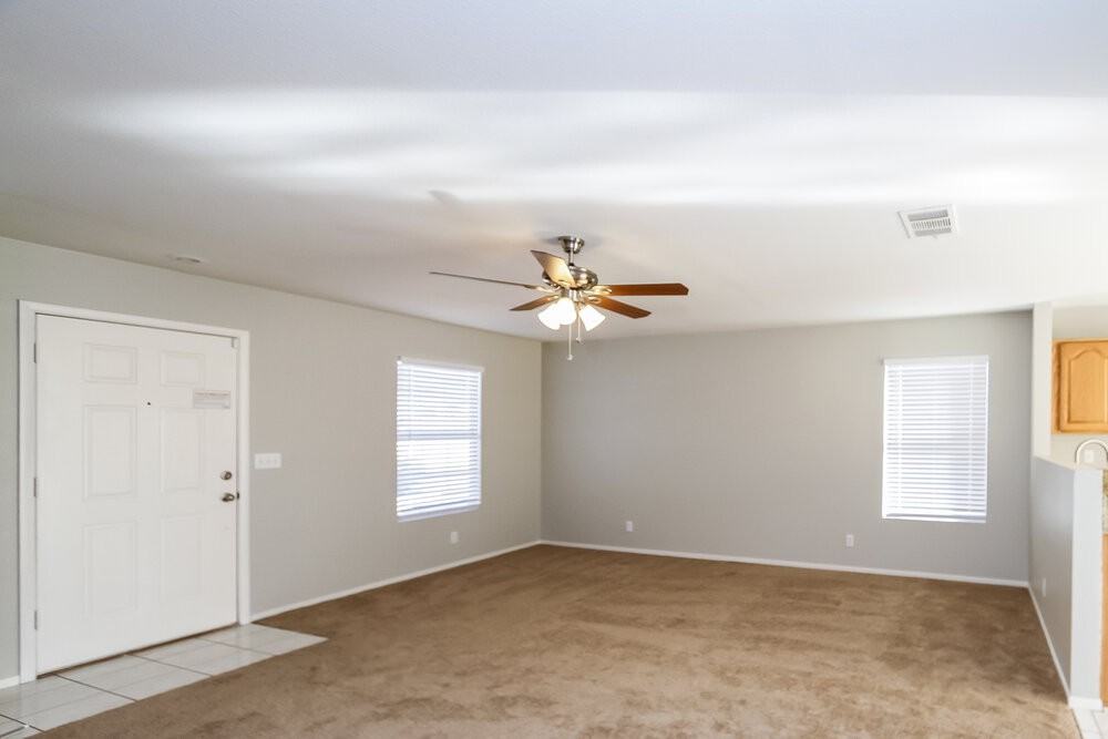 681 Indian Row Ct - Photo 3 of 15