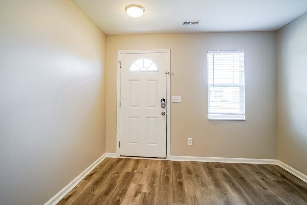 7500 Willow Leaf Dr - Photo 4 of 17