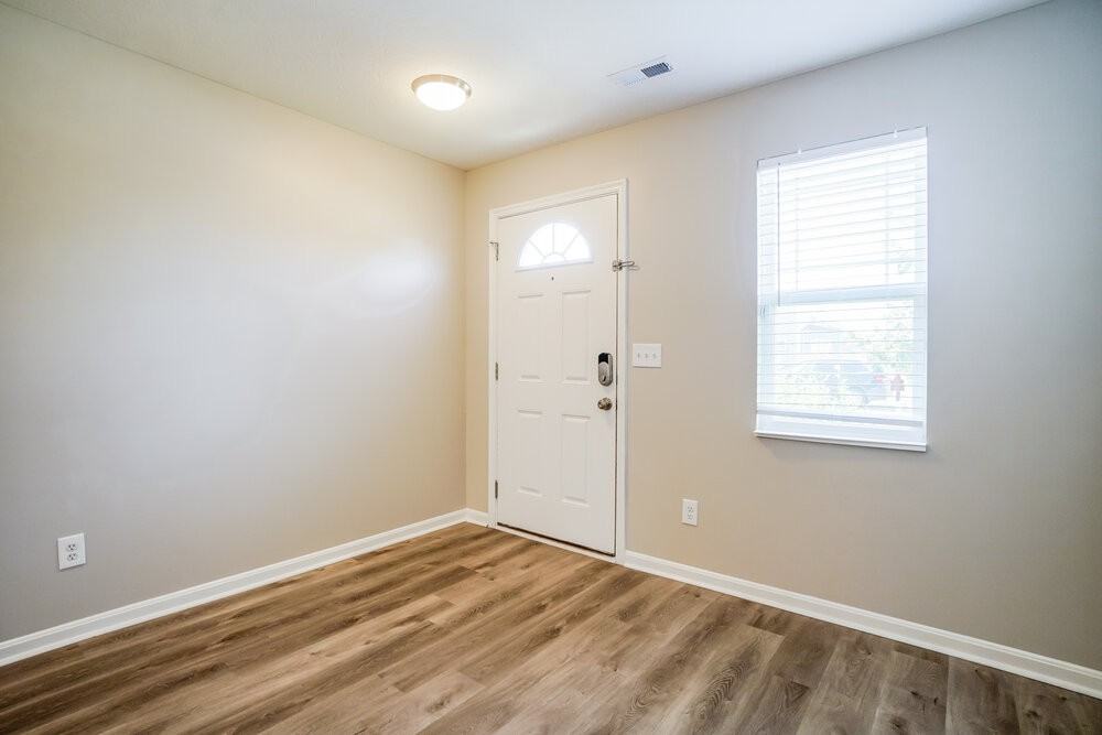 7500 Willow Leaf Dr - Photo 5 of 17