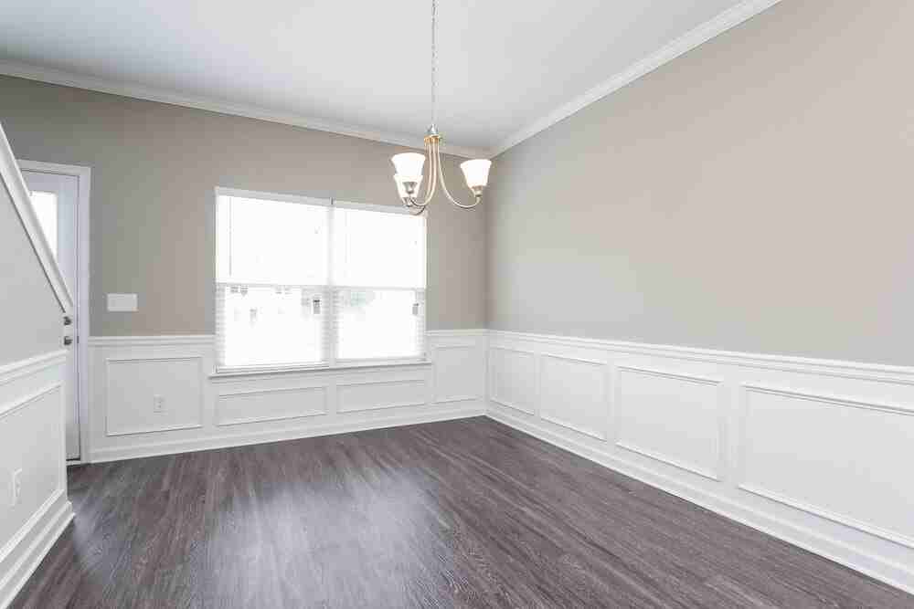 601 Fieldcrest Dr - Photo 6 of 17
