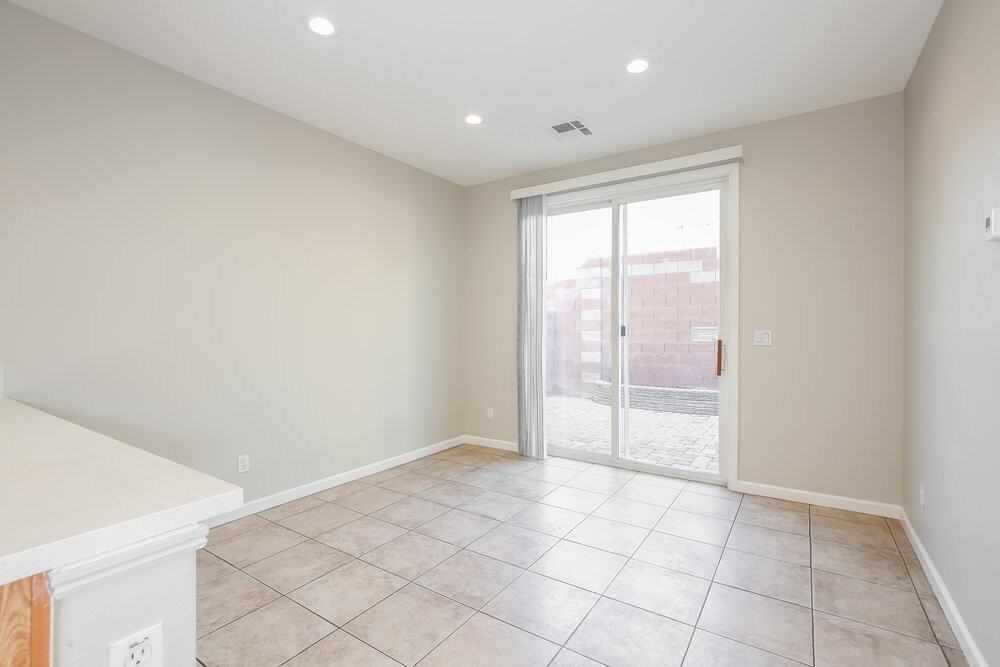4408 Acropolis Ave - Photo 7 of 17
