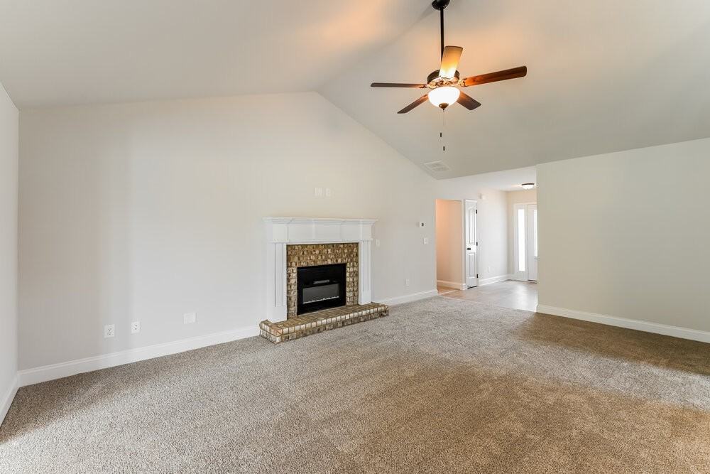 74 Heartland Cir - Photo 3 of 16