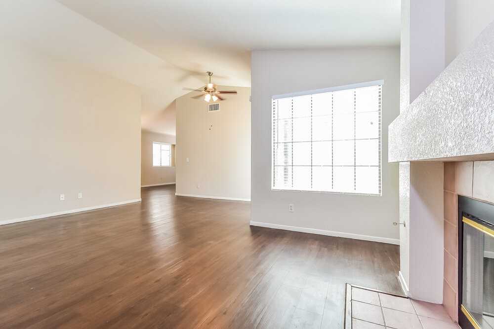 2660 Storey Cir - Photo 5 of 16