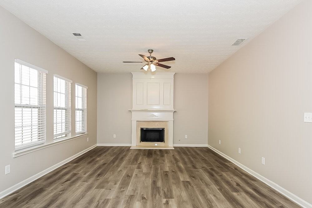 135 Greenland Dr - Photo 4 of 17