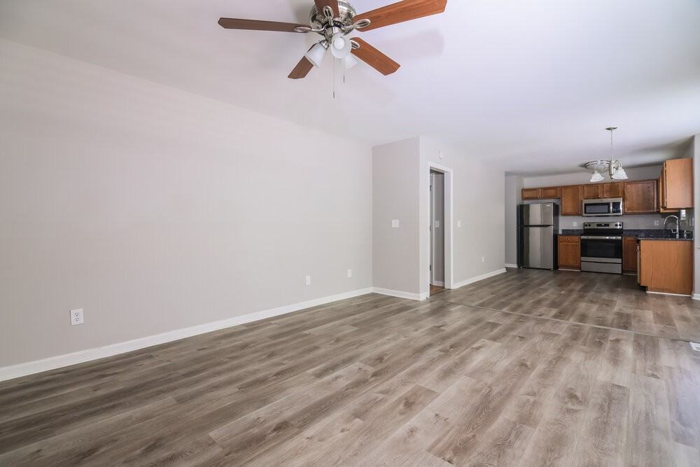 6532 Austin Creek Dr - Photo 5 of 17