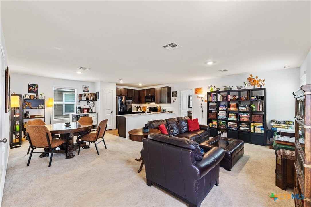 116 Texas Angel Way - Photo 4 of 25