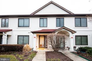 45-D Queen Neva Ct - Photo 1 of 1