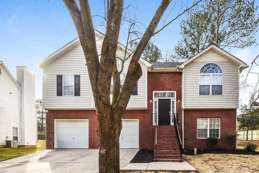 2335 Alden Woods
