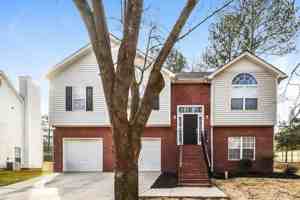 featured image of 2335 Alden Woods