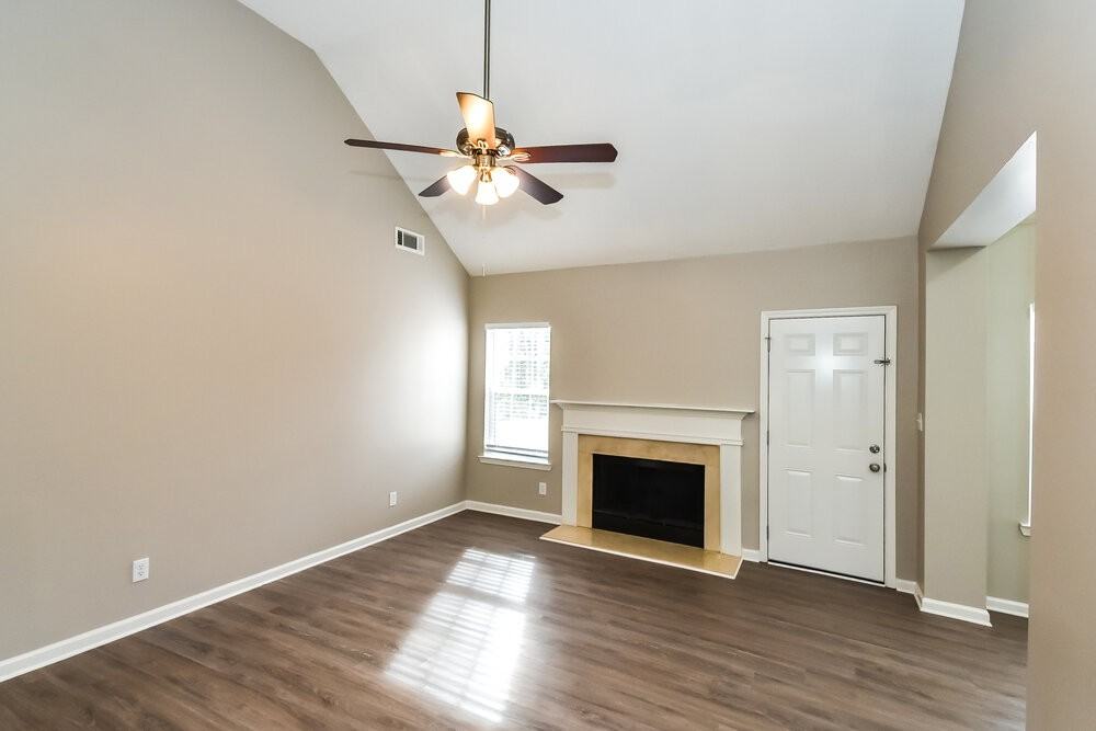 2335 Alden Woods - Photo 4 of 17