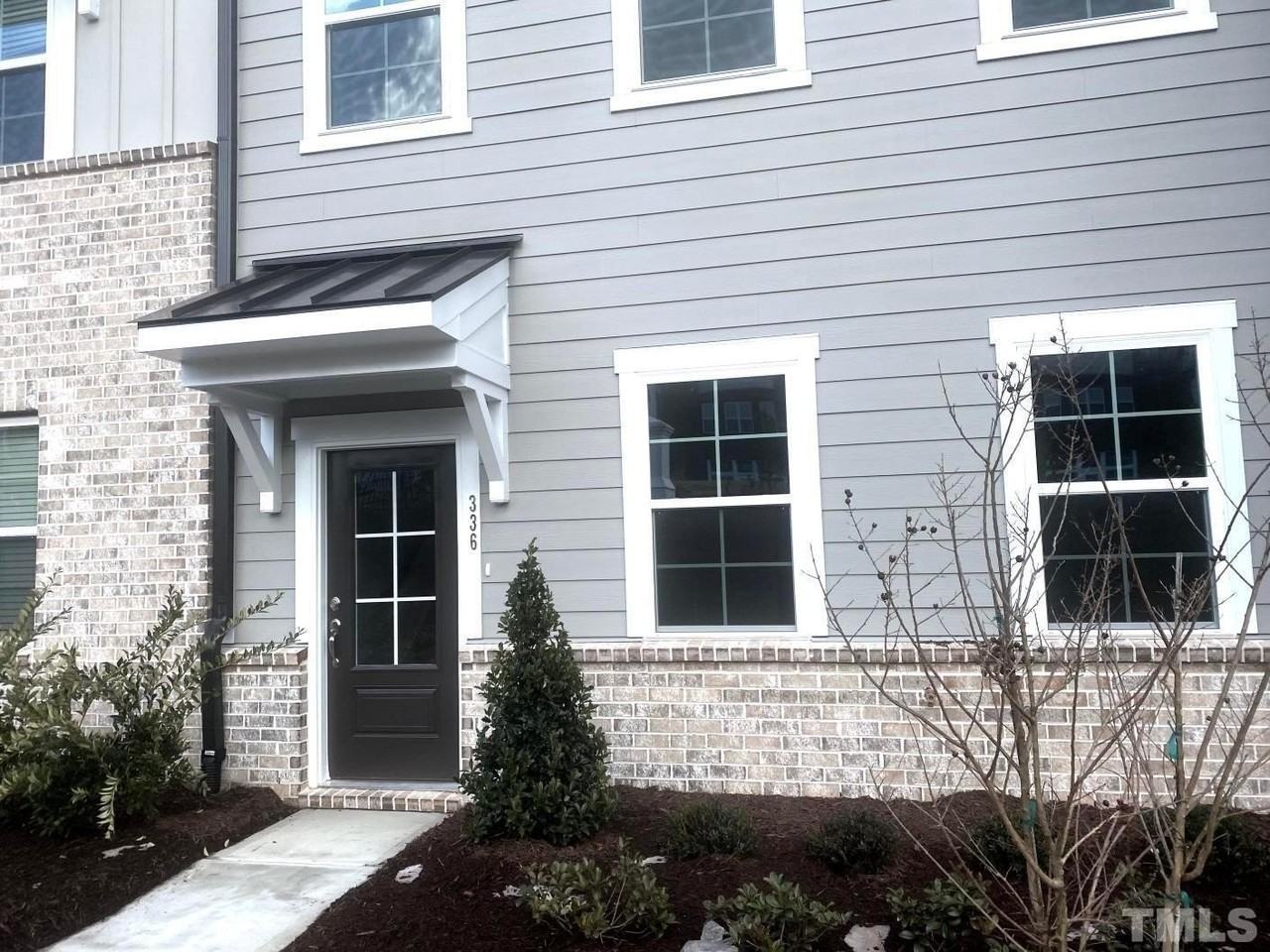 336 Clementine Dr - Photo 3 of 32