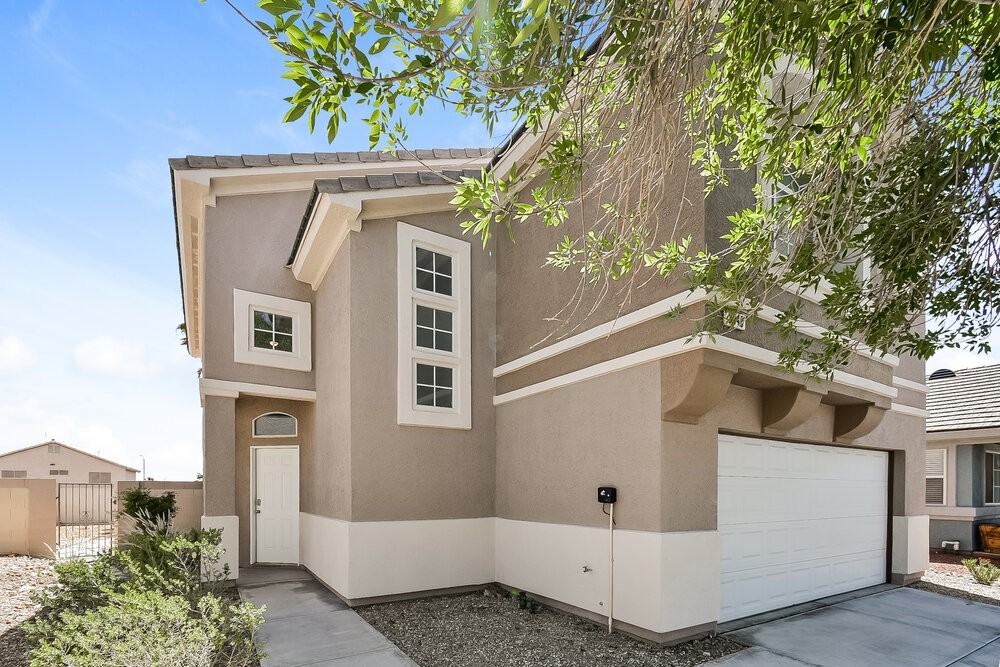 3940 Camryn Holly St - Photo 4 of 17