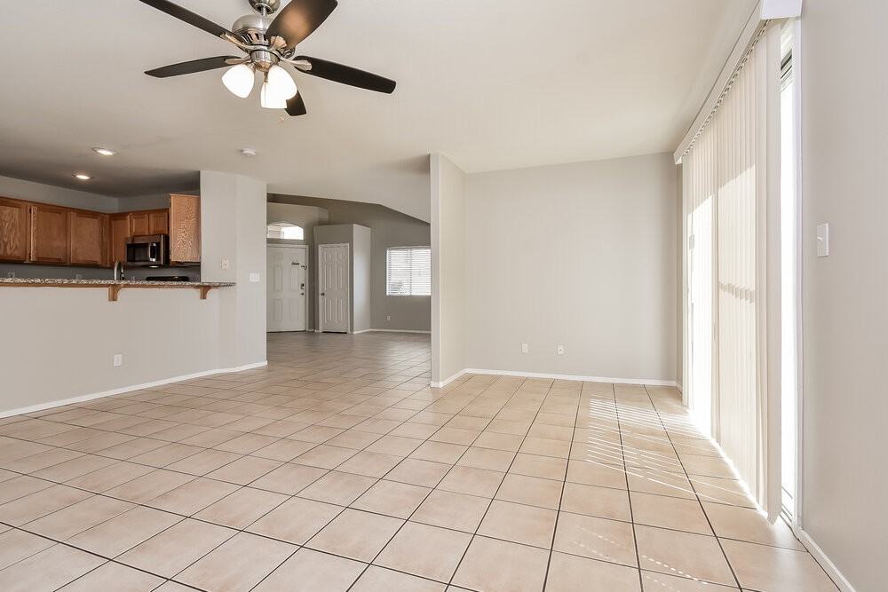 3940 Camryn Holly St - Photo 5 of 17