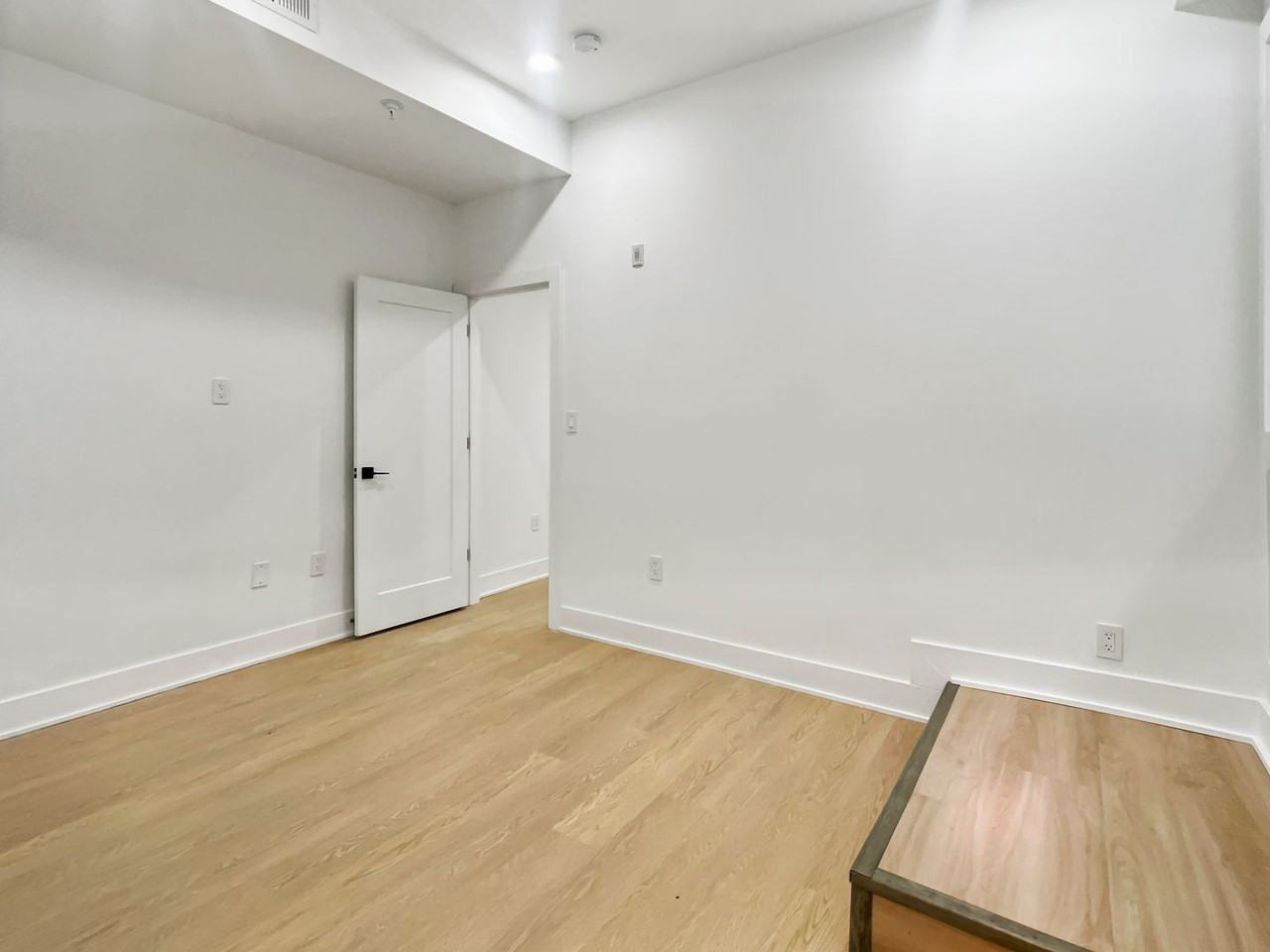 4905 GEORGIA AVENUE NW - Photo 4 of 26