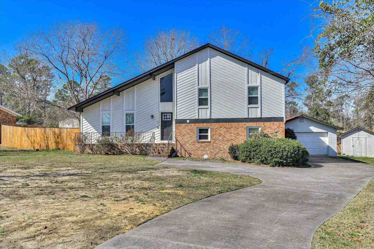 170 Shadowmoor Ct - Photo 3 of 36