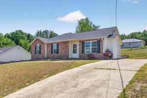 featured image of 2812 Bennington Dr
