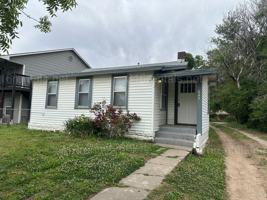 featured image of 621 S Richmond Ave