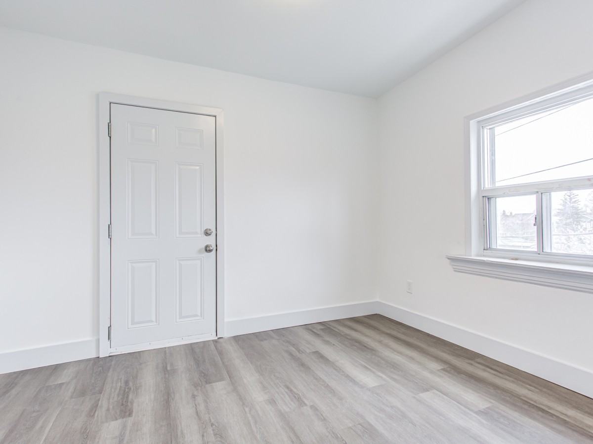 228 Oakwood Avenue #2 - Photo 7 of 10