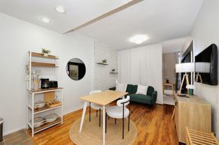 404 W 40th St - Photo 1 of 1