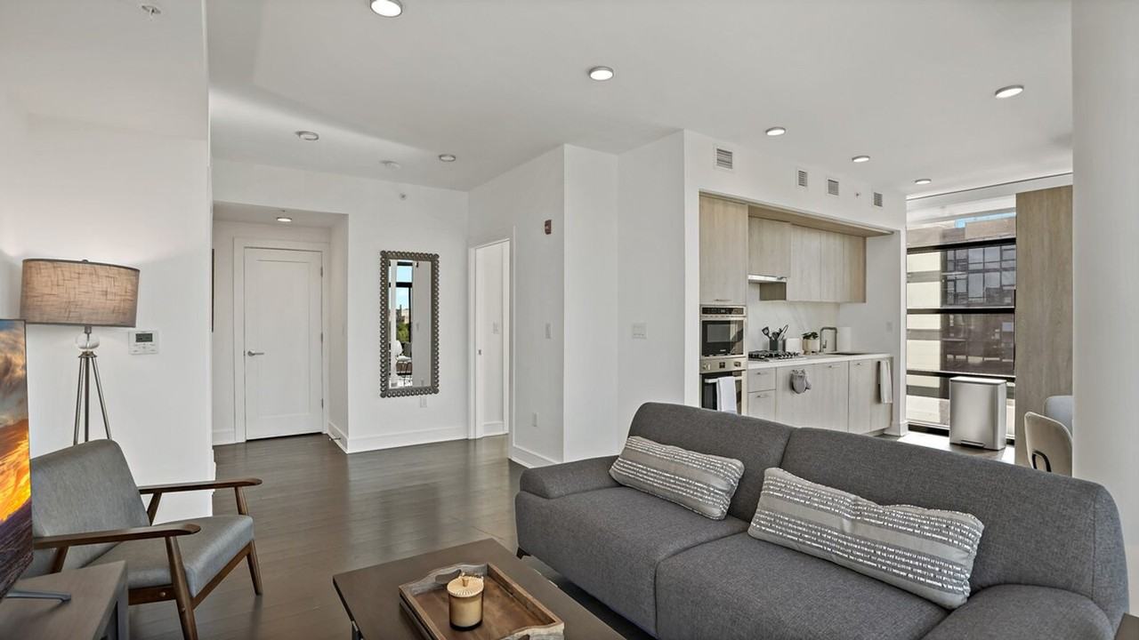 1901 6th St Nw #1395465P - Photo 7 of 38
