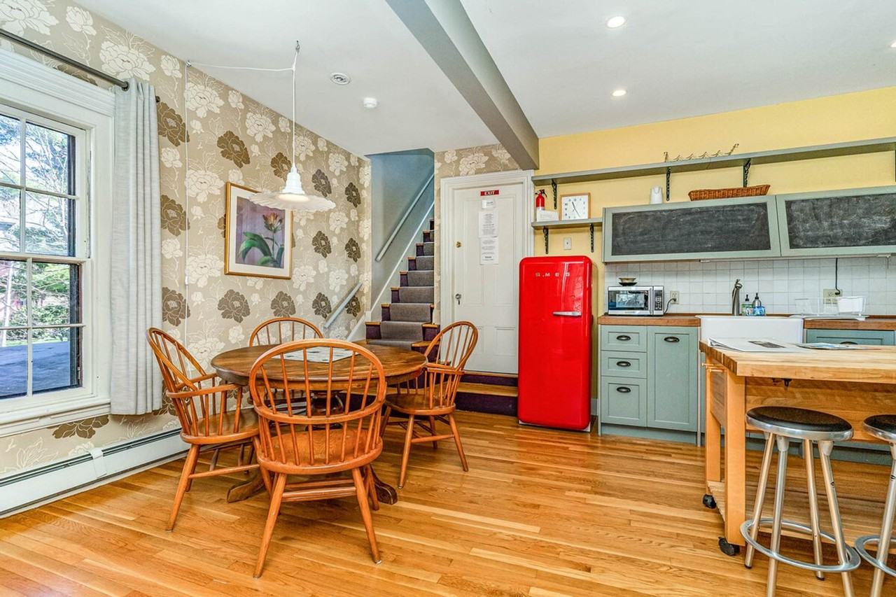 115 Sedgwick St #1524672P - Photo 4 of 13