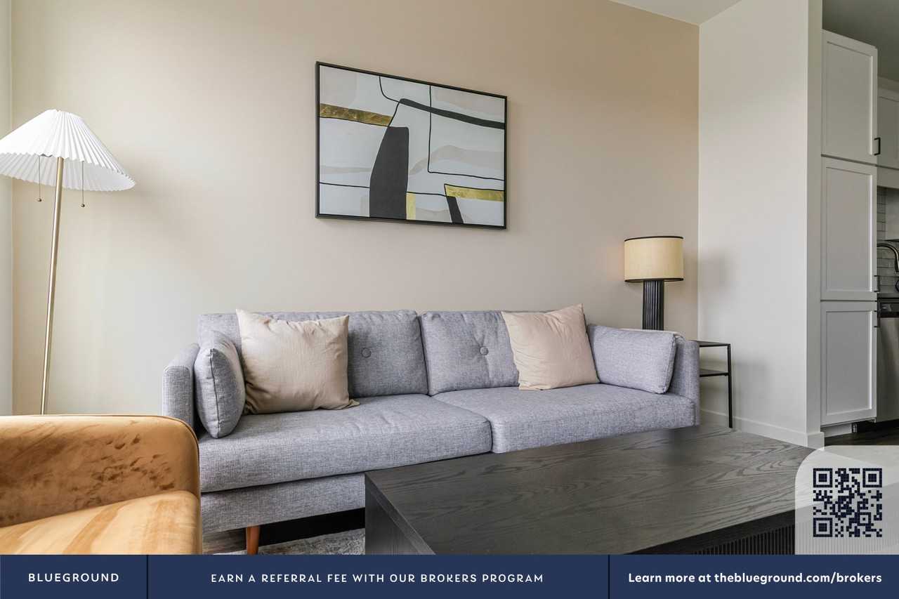 100 N Addison Ave #1277 - Photo 5 of 50