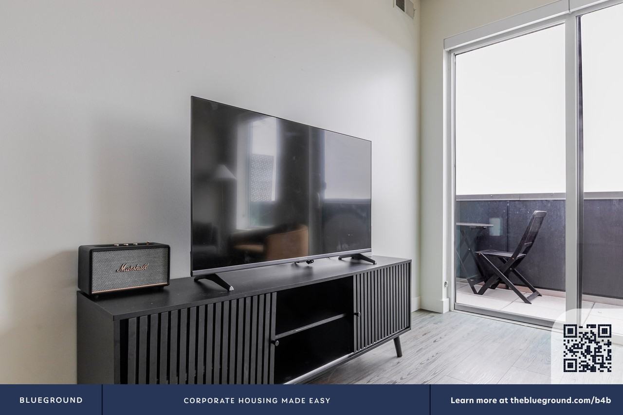 100 N Addison Ave #1277 - Photo 6 of 50