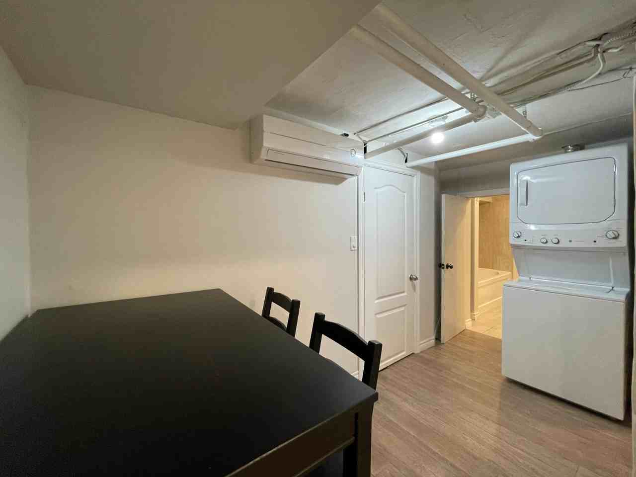 17 Ronald Avenue - Photo 3 of 14