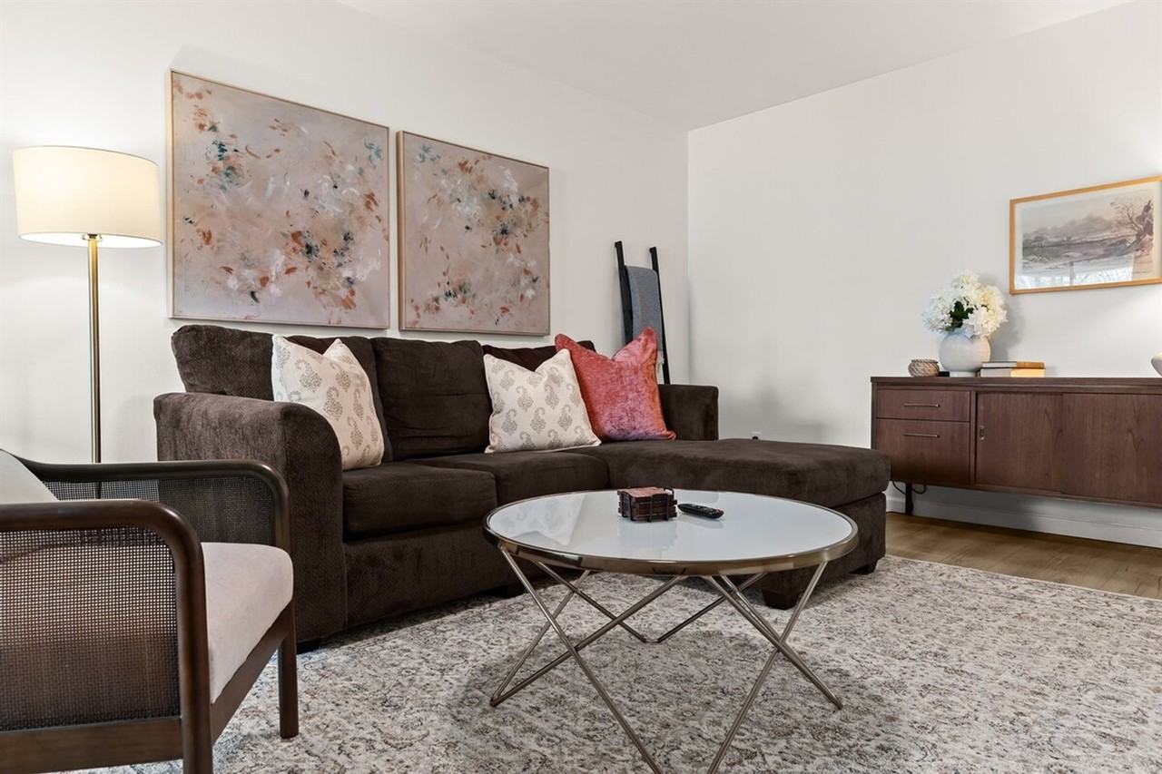 22 2nd St #1032313P - Photo 5 of 31