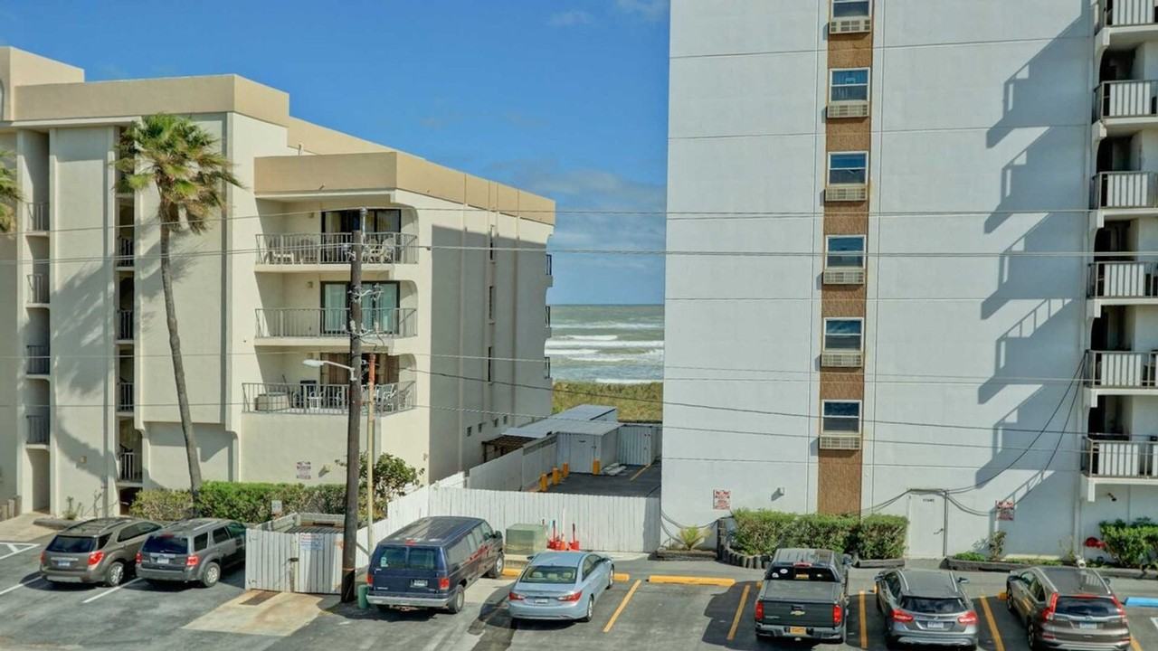 1301 Gulf Blvd #1255583P - Photo 7 of 18