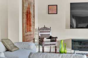 featured image of 1035 King Georges Way